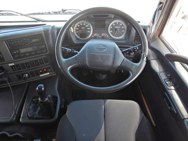 日野プロフィアダンプ大型（10t）[写真20]