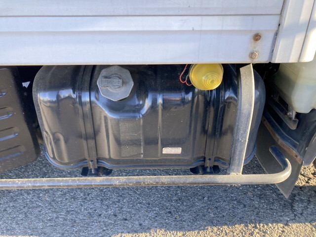 いすゞエルフパネルバン小型（2t・3t）[写真18]