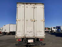 いすゞエルフパネルバン小型（2t・3t）[写真10]