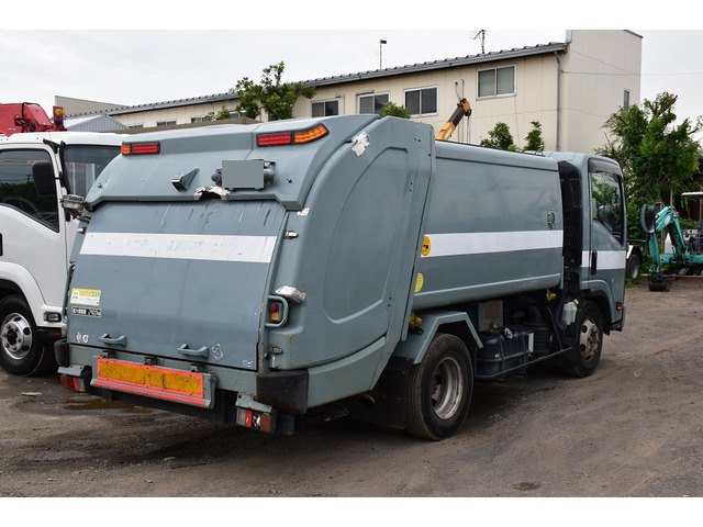 いすゞエルフパッカー車（塵芥車）小型（2t・3t）[写真02]