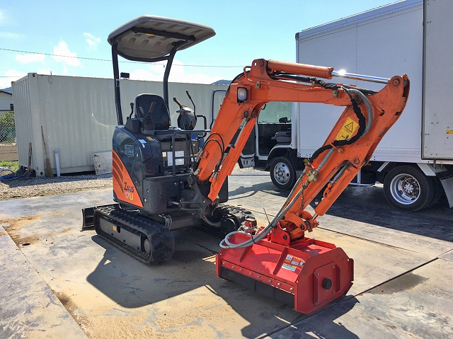 中古ミニユンボ（ミニバックホー） 日立 東京・千葉・青森 （ZX17U-2