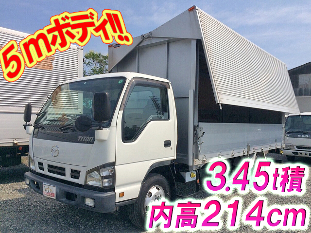 マツダタイタンアルミウイング小型（2t・3t）[写真01]