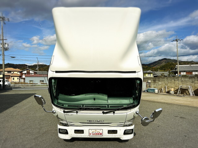 いすゞエルフアルミウイング小型（2t・3t）[写真10]