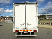 いすゞエルフアルミウイング小型（2t・3t）[写真12]