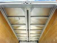 いすゞエルフアルミウイング小型（2t・3t）[写真16]