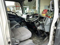 いすゞエルフアルミウイング小型（2t・3t）[写真35]