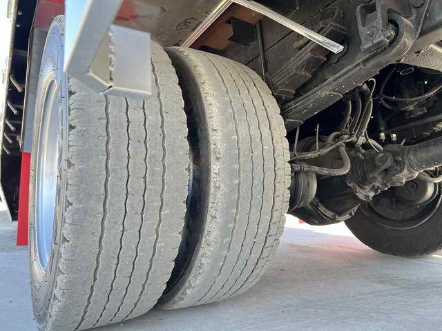 三菱ふそうファイターセルフクレーン3段増トン（6t・8t）[写真27]