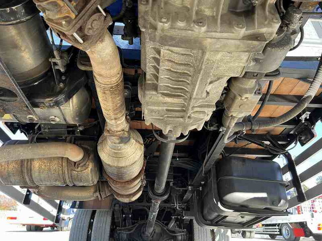 三菱ふそうファイターセルフクレーン3段増トン（6t・8t）[写真09]