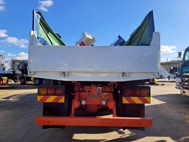 日野プロフィアダンプ大型（10t）[写真30]