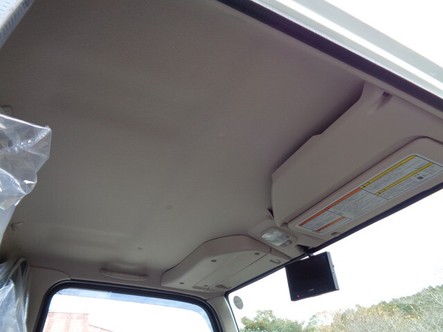 三菱ふそうキャンターコンテナ専用車小型（2t・3t）[写真25]