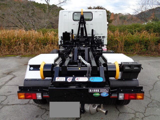 三菱ふそうキャンターコンテナ専用車小型（2t・3t）[写真07]