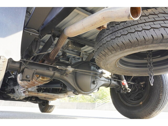 マツダボンゴ平ボディ小型（2t・3t）[写真22]