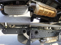 マツダボンゴ平ボディ小型（2t・3t）[写真26]