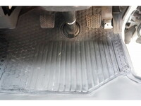 マツダボンゴ平ボディ小型（2t・3t）[写真33]