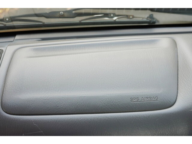 マツダボンゴ平ボディ小型（2t・3t）[写真35]