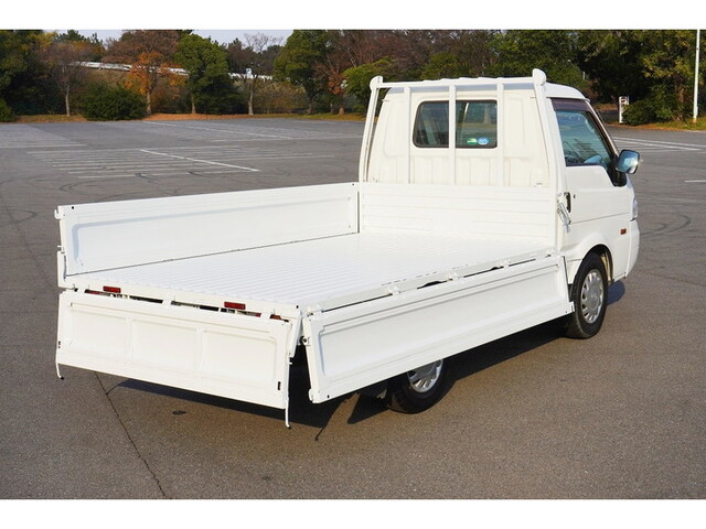 マツダボンゴ平ボディ小型（2t・3t）[写真09]