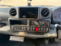 日野デュトロ平ボディ小型（2t・3t）[写真14]