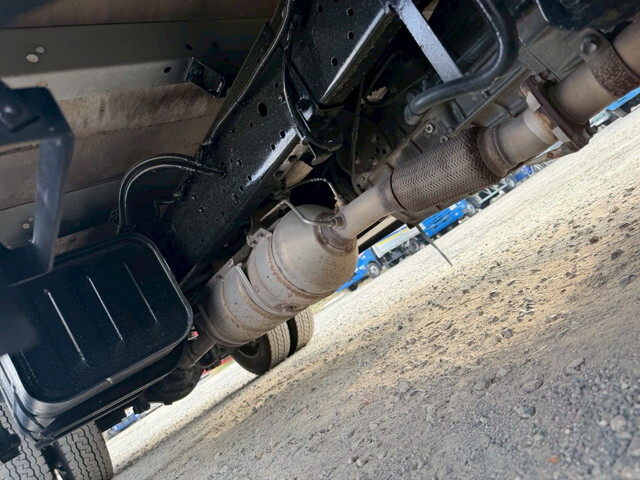 日野デュトロ平ボディ小型（2t・3t）[写真20]