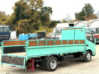 日野デュトロ平ボディ小型（2t・3t）[写真05]