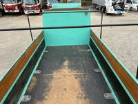 日野デュトロ平ボディ小型（2t・3t）[写真09]