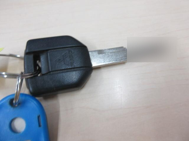 三菱ふそうキャンターダブルキャブ（Wキャブ）小型（2t・3t）[写真05]