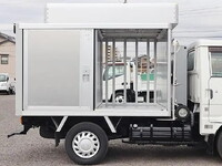 マツダボンゴボトルバン小型（2t・3t）[写真10]