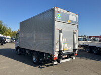 いすゞエルフアルミバン小型（2t・3t）[写真05]