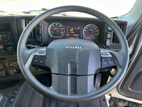 いすゞギガアルミウイング大型（10t）[写真21]