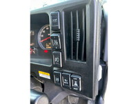 いすゞギガアルミウイング大型（10t）[写真25]