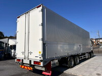 いすゞギガアルミウイング大型（10t）[写真02]