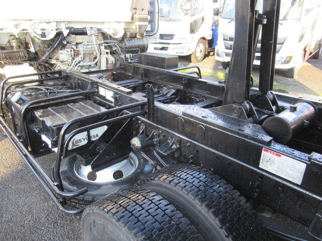 いすゞフォワードダンプ中型（4t）[写真16]