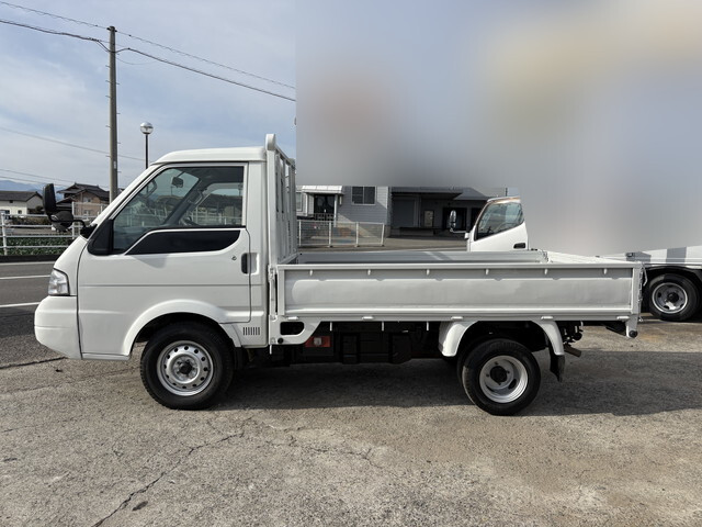 マツダボンゴ平ボディ小型（2t・3t）[写真13]