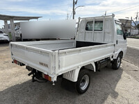 マツダボンゴ平ボディ小型（2t・3t）[写真05]