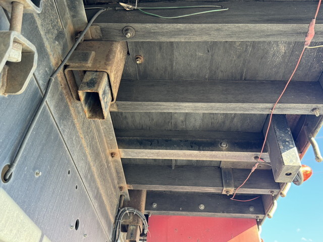 日野プロフィアアルミブロック大型（10t）[写真15]