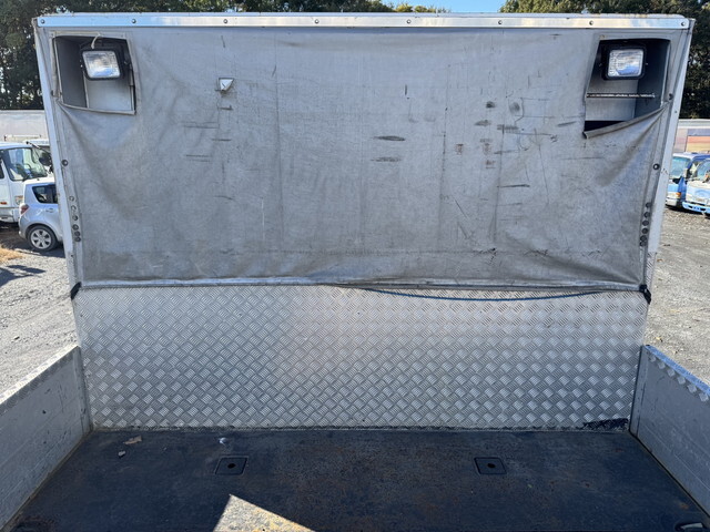 日野プロフィアアルミブロック大型（10t）[写真07]