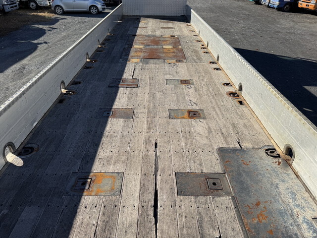 日野プロフィアアルミブロック大型（10t）[写真08]