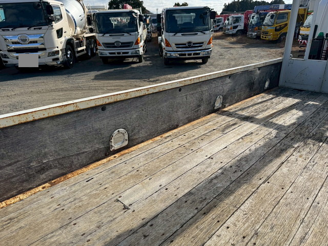 いすゞエルフクレーン3段小型（2t・3t）[写真17]