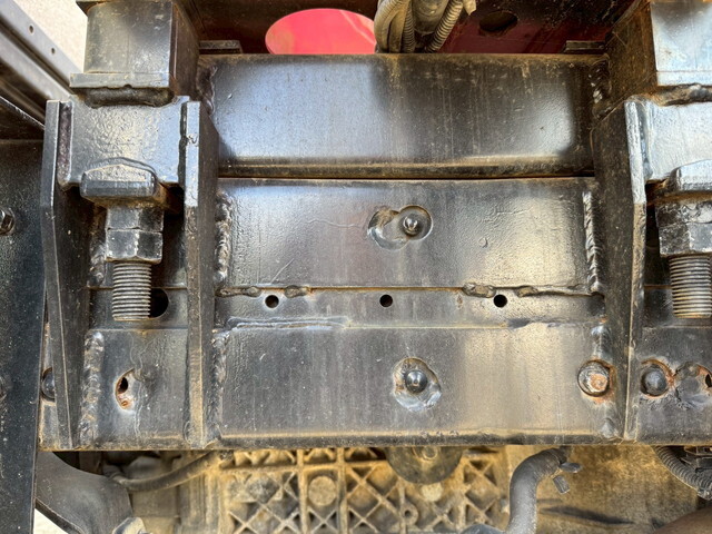 いすゞエルフクレーン3段小型（2t・3t）[写真26]