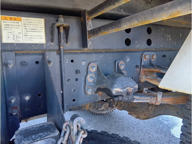 いすゞフォワードダンプ中型（4t）[写真15]