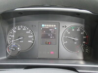 三菱ふそうファイターアルミウイング中型（4t）[写真19]