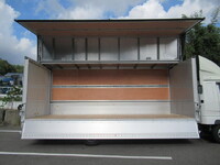 三菱ふそうファイターアルミウイング中型（4t）[写真08]