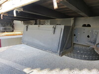 いすゞフォワードクレーン5段中型（4t）[写真18]