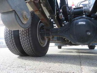 いすゞフォワードコンテナ専用車中型（4t）[写真22]