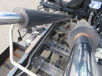 いすゞフォワードコンテナ専用車中型（4t）[写真24]