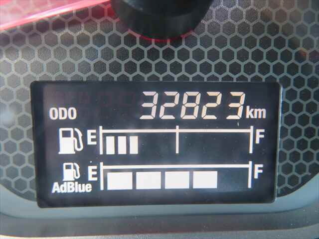 いすゞフォワードコンテナ専用車中型（4t）[写真34]