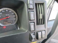 いすゞフォワードコンテナ専用車中型（4t）[写真39]