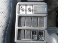 いすゞフォワードコンテナ専用車中型（4t）[写真40]