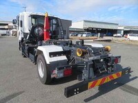 いすゞフォワードコンテナ専用車中型（4t）[写真05]