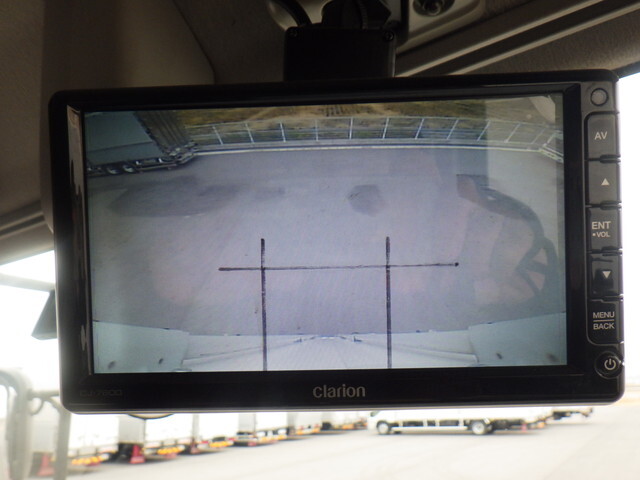 いすゞギガアルミウイング大型（10t）[写真22]