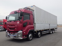 いすゞギガアルミウイング大型（10t）[写真04]